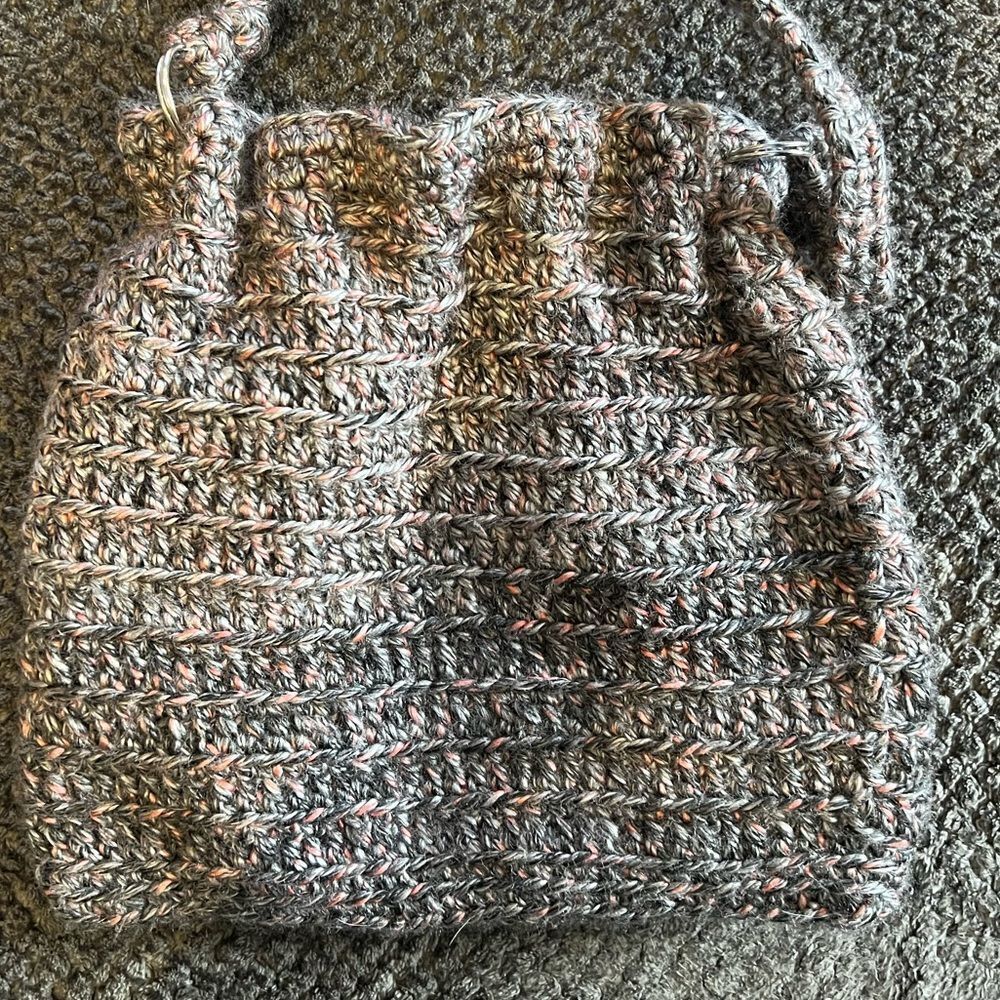Hand Crafted Purse - Picture 4 of 4